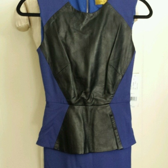 Nicole Miller Blue Sapphire Tina Ponte & Leather - Picture 4 of 5